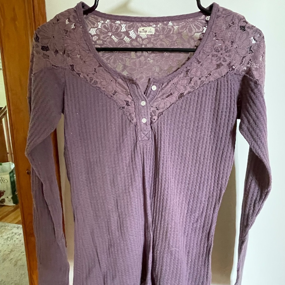 Hollister Long Sleeve Shirt